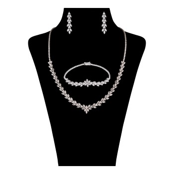 نیم ست طلا کم اجرت 18 عیار زنانه گلدم مدل H-390003